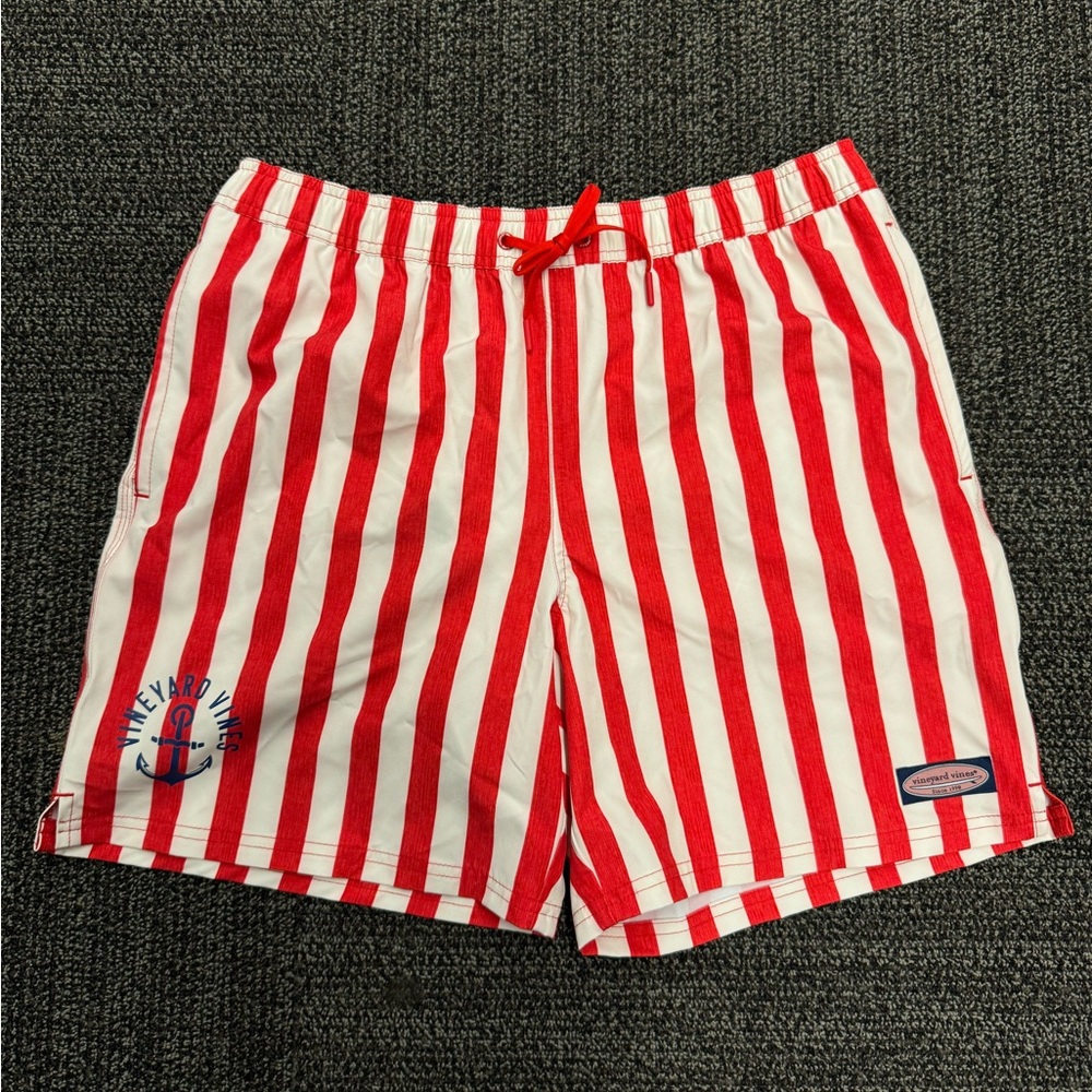 Vineyard Vines Striped‎ Shorts